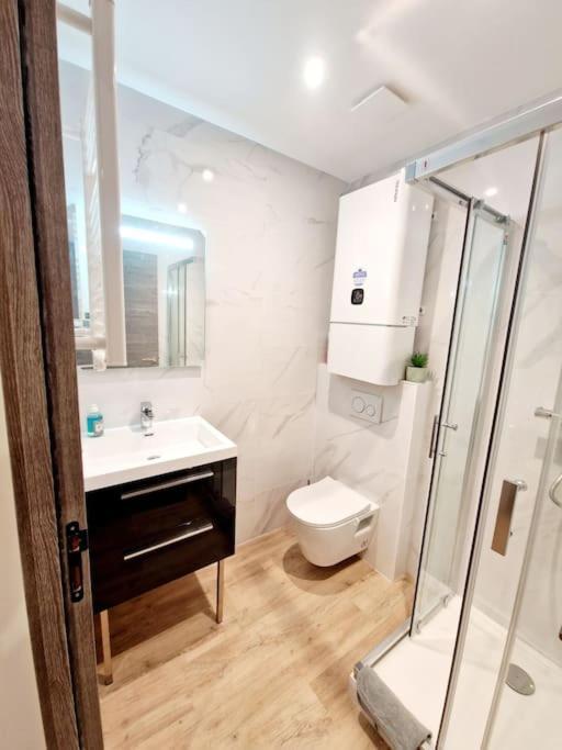 Moderne Neuf F2 Centre Appartement